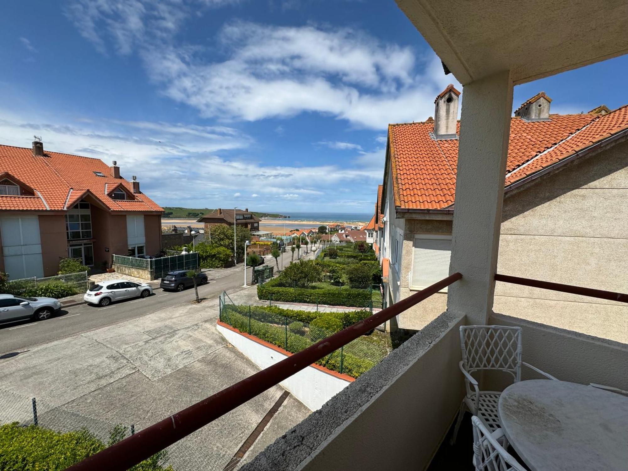 Apartament Duplex Con Terraza En Mogro Zewnętrze zdjęcie