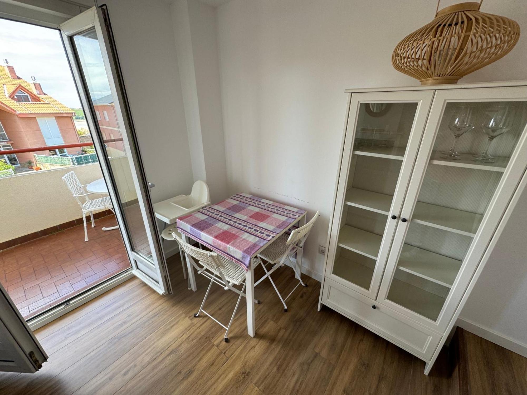 Apartament Duplex Con Terraza En Mogro Zewnętrze zdjęcie