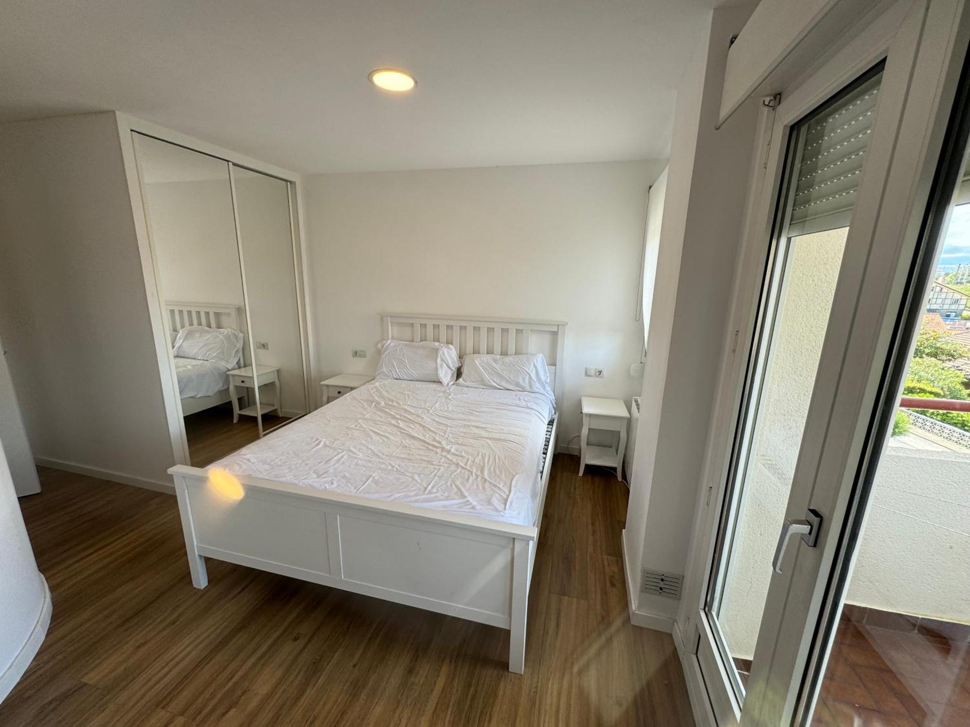 Apartament Duplex Con Terraza En Mogro Zewnętrze zdjęcie