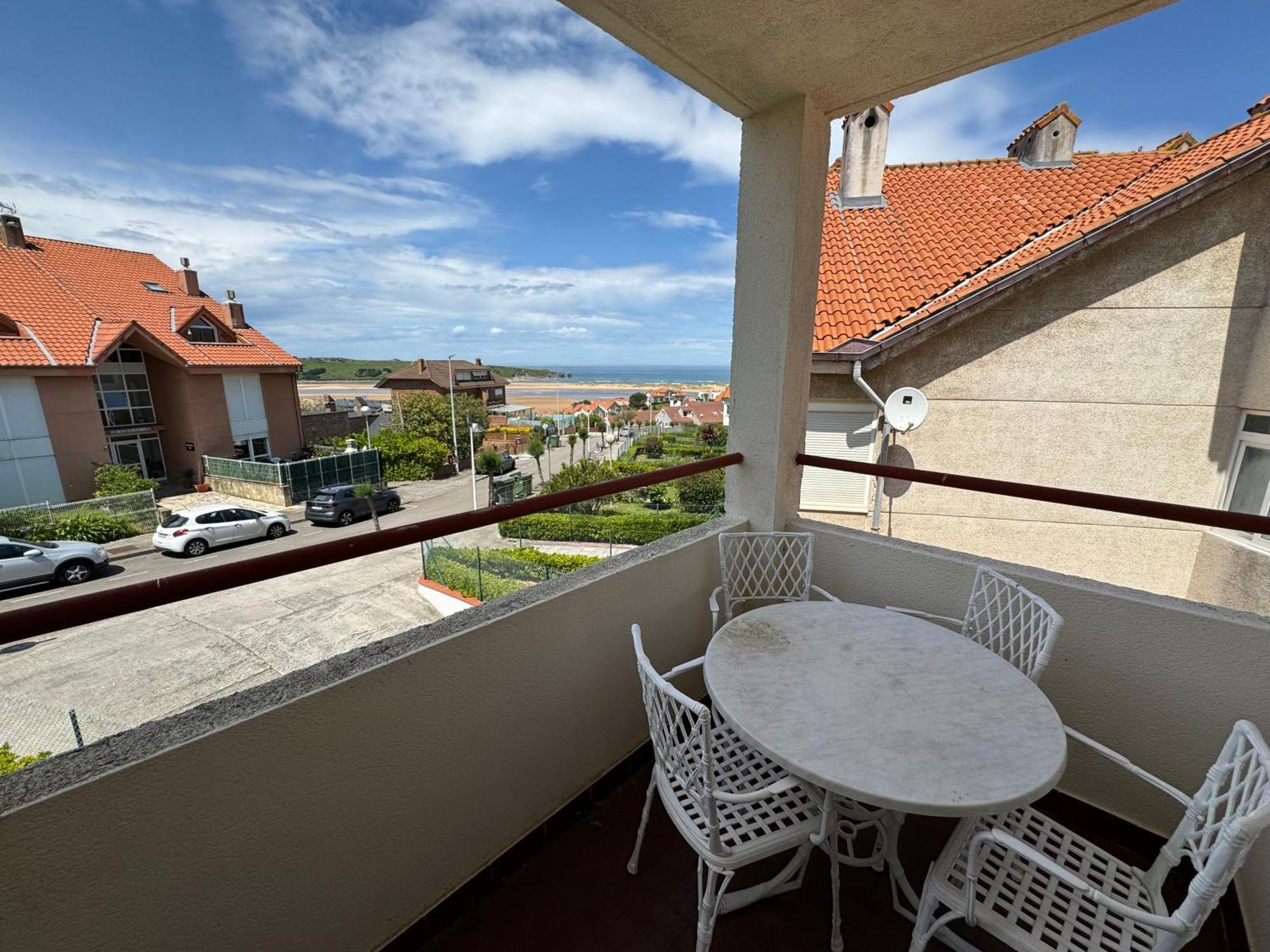 Apartament Duplex Con Terraza En Mogro Zewnętrze zdjęcie